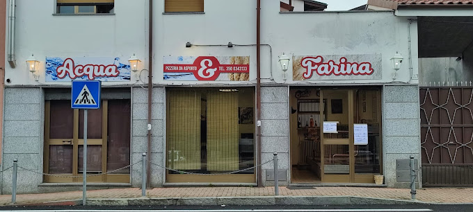 Vetrine di una pizzeria